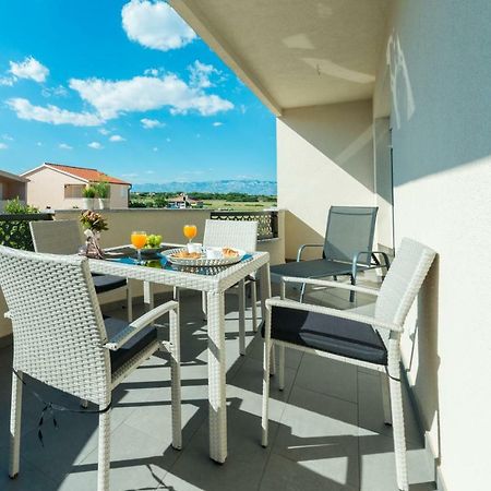Apartments Nella Privlaka  Εξωτερικό φωτογραφία