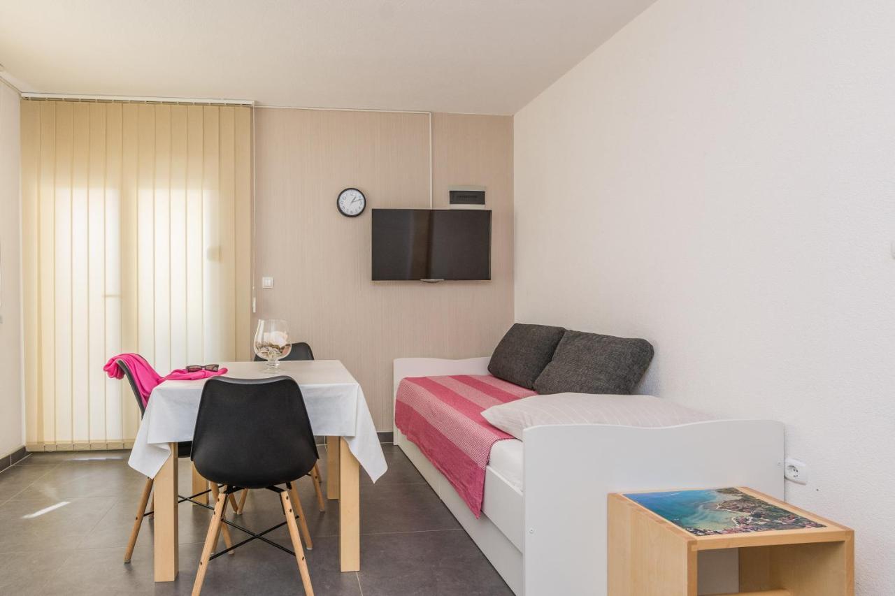 Apartments Nella Privlaka  Εξωτερικό φωτογραφία