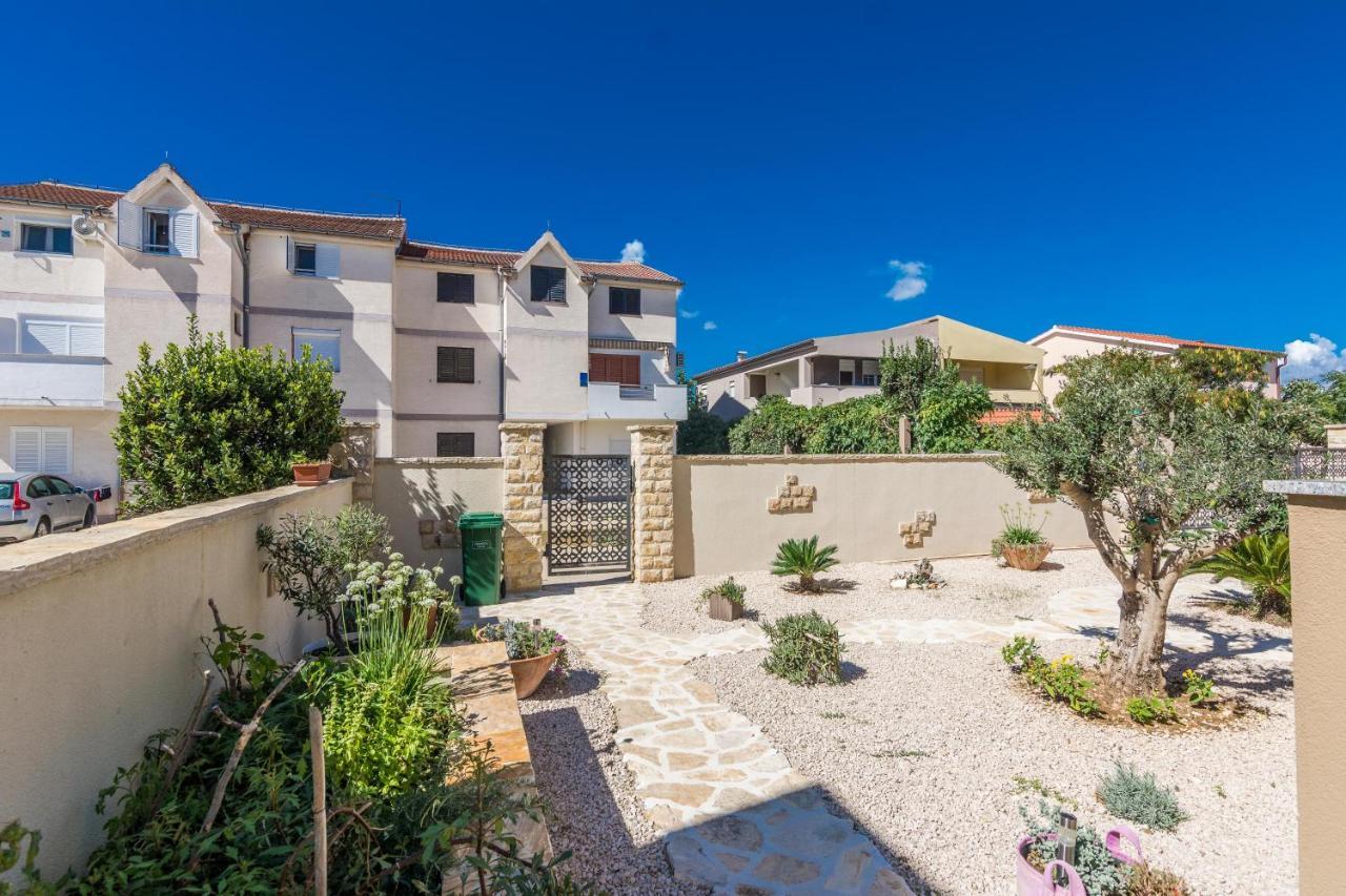 Apartments Nella Privlaka  Εξωτερικό φωτογραφία