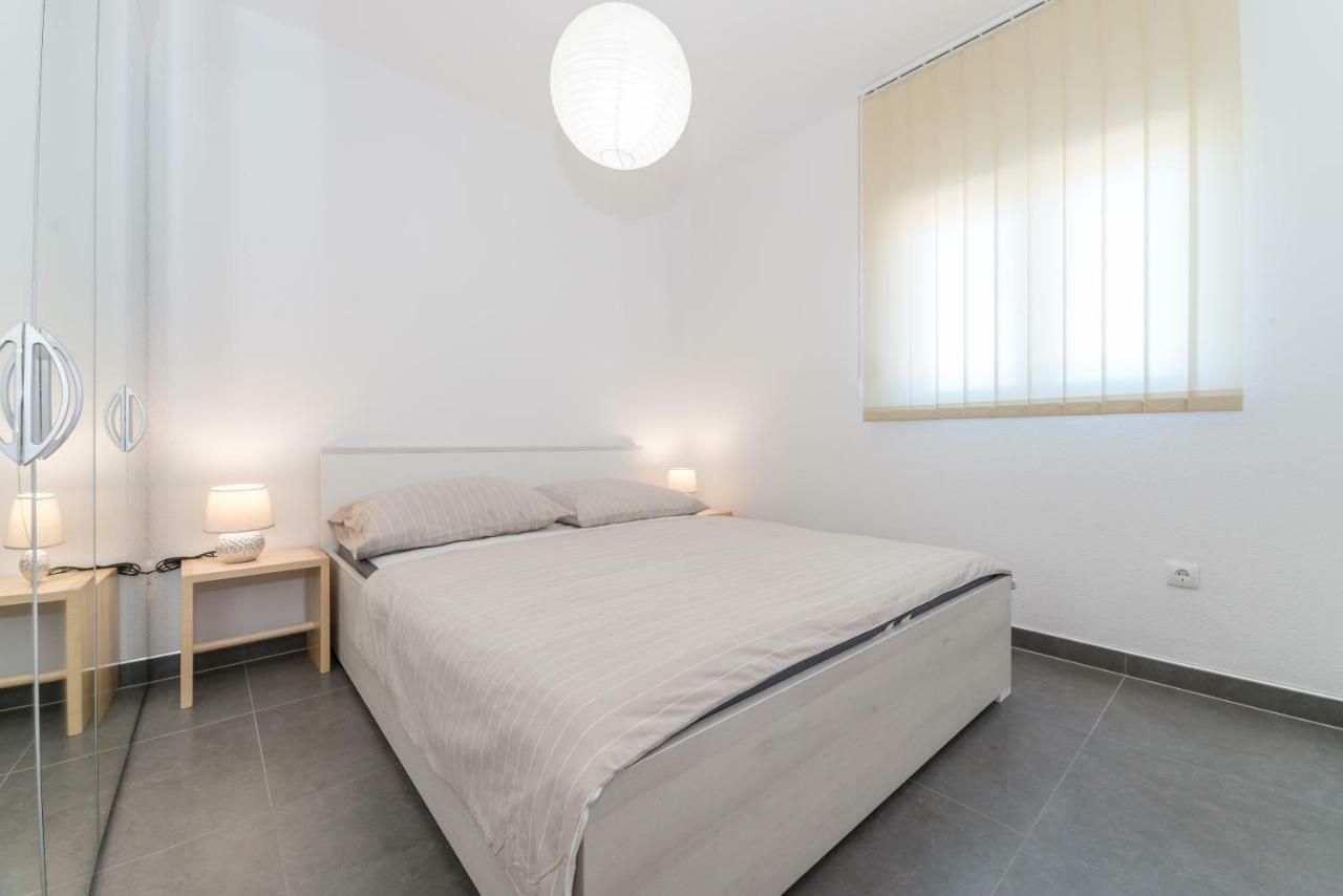 Apartments Nella Privlaka  Εξωτερικό φωτογραφία